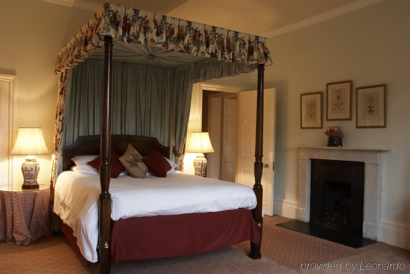 Audleys Wood Hotel, Basingstoke Zimmer foto
